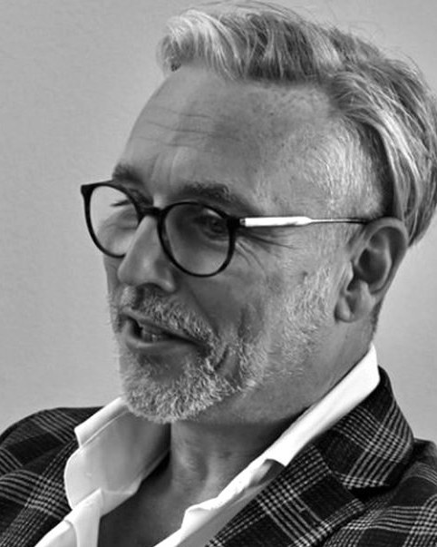 Dr. Christoph Weinrich
